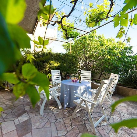 Apartment Bella Baška Voda エクステリア 写真
