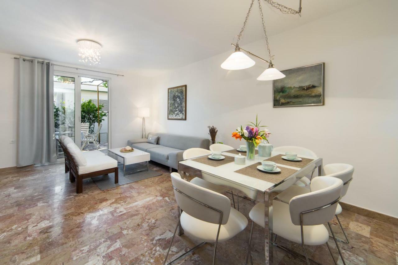 Apartment Bella Baška Voda エクステリア 写真